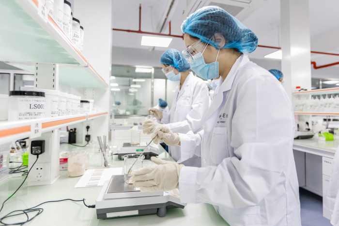 美妆创新趋势明显，国货品牌凭技术咨询持续发力占市场